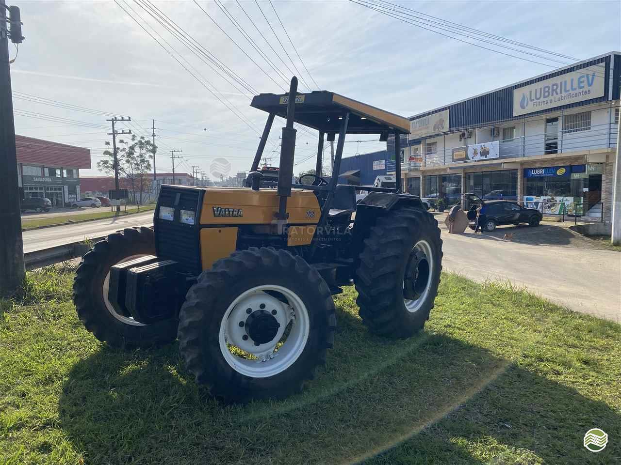 VALTRA 785