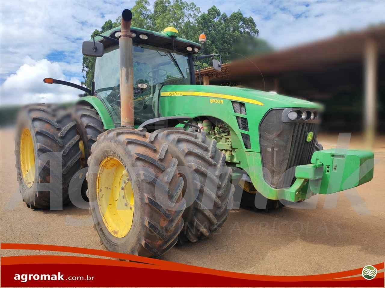 JOHN DEERE 8320