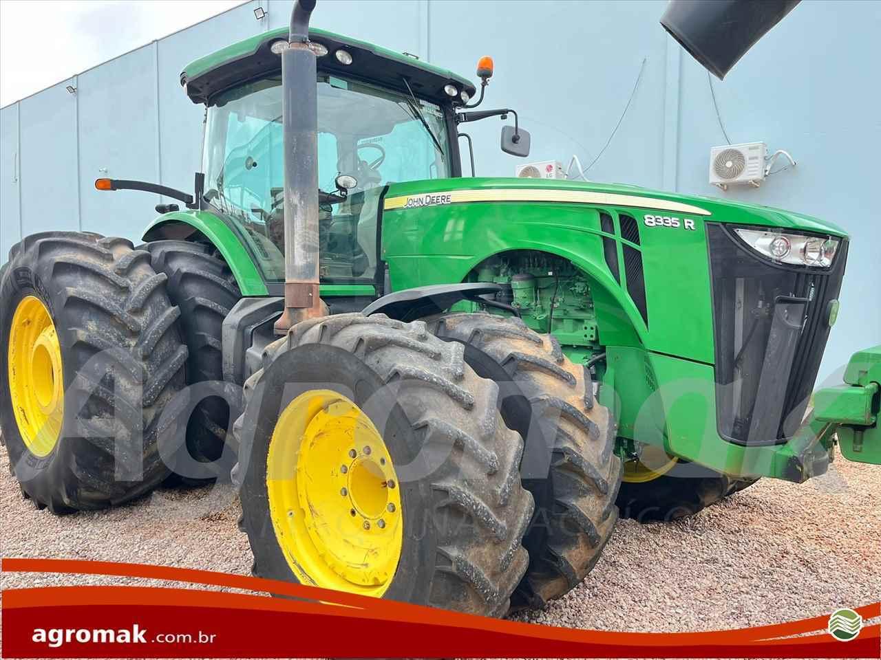 JOHN DEERE 8335