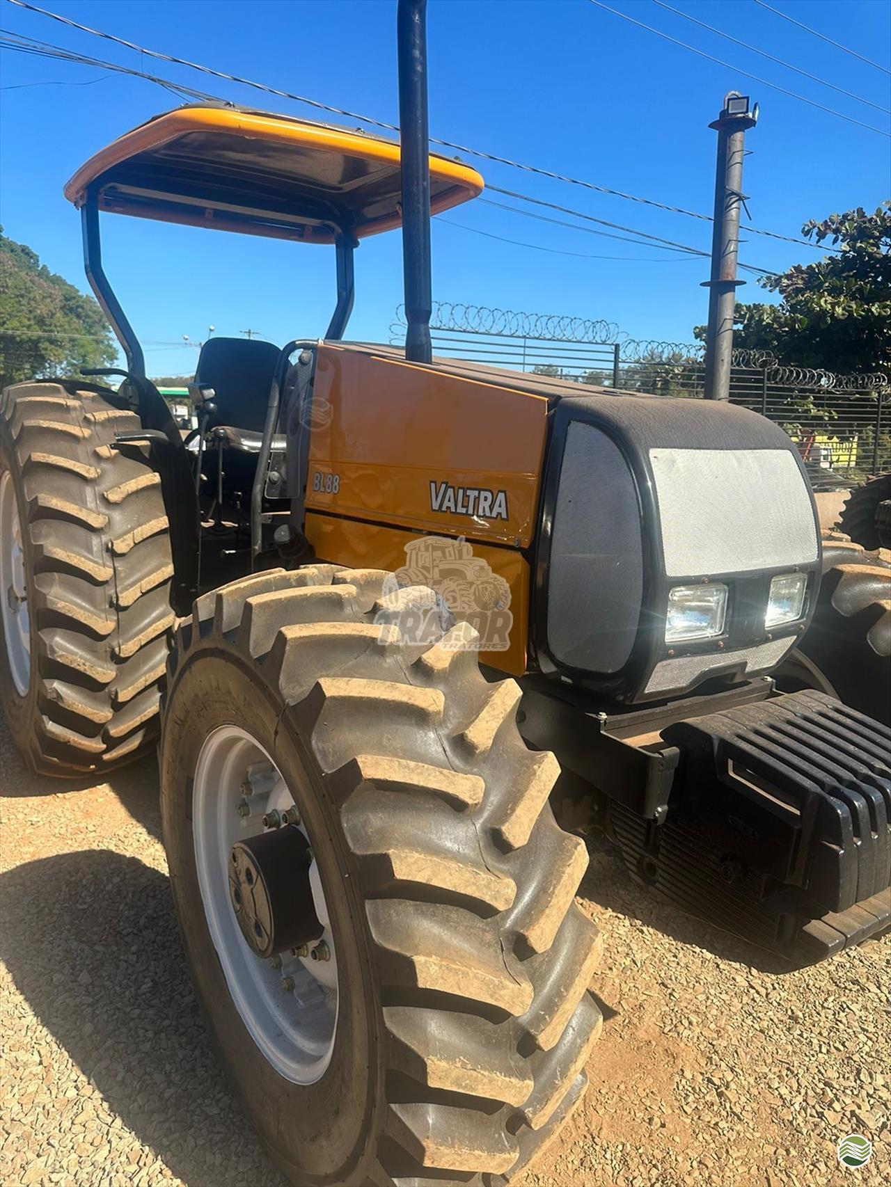 VALTRA BL 88