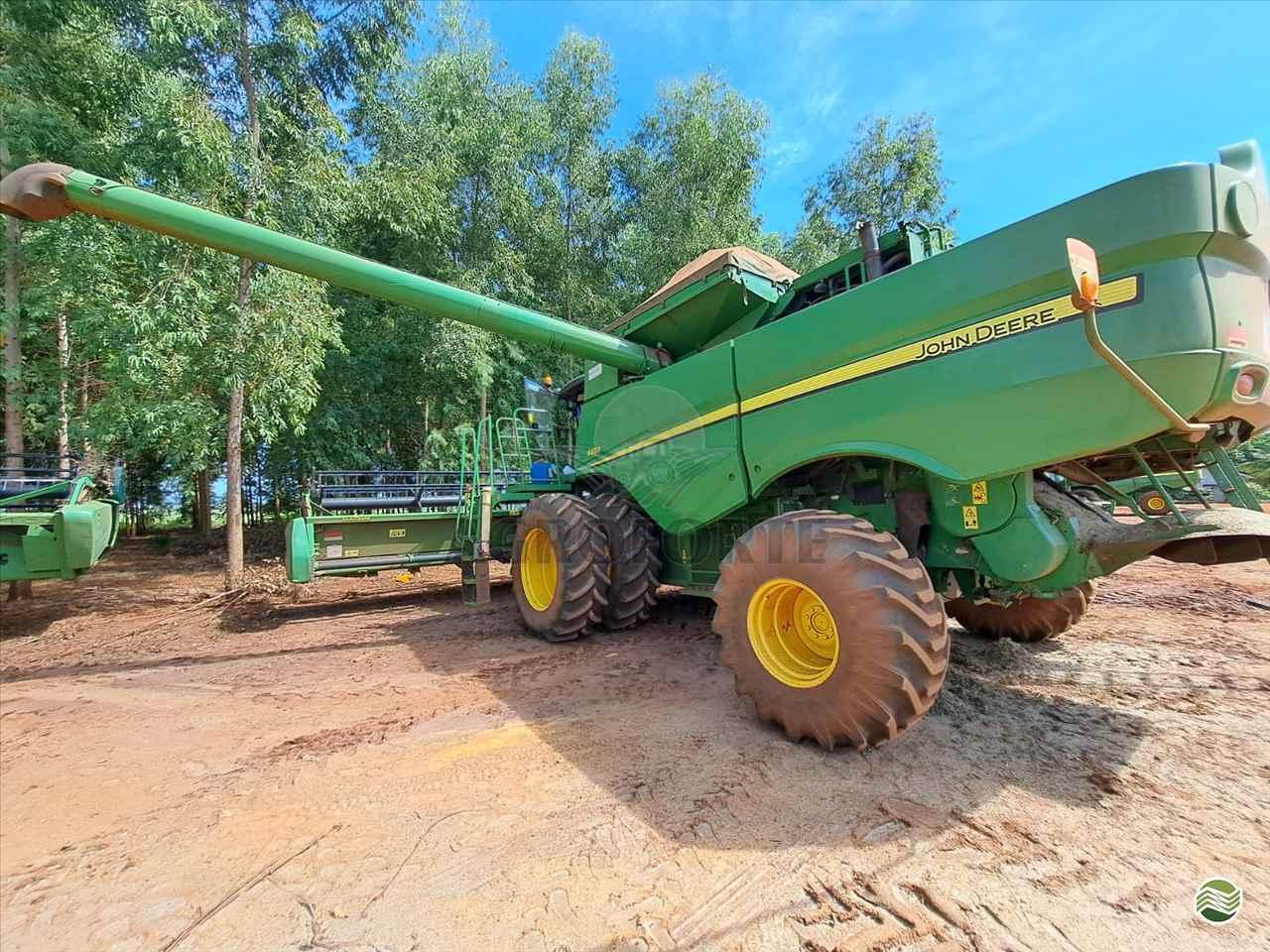 JOHN DEERE S550