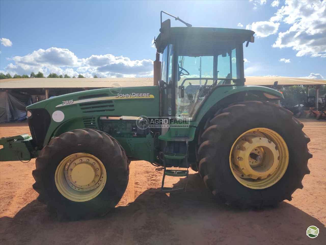 JOHN DEERE 7815