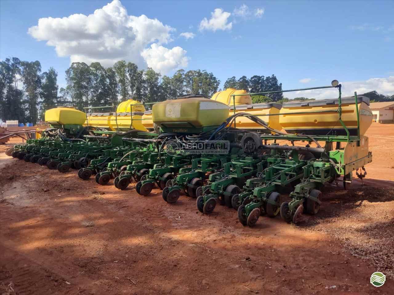 PLANTADEIRAS 2130