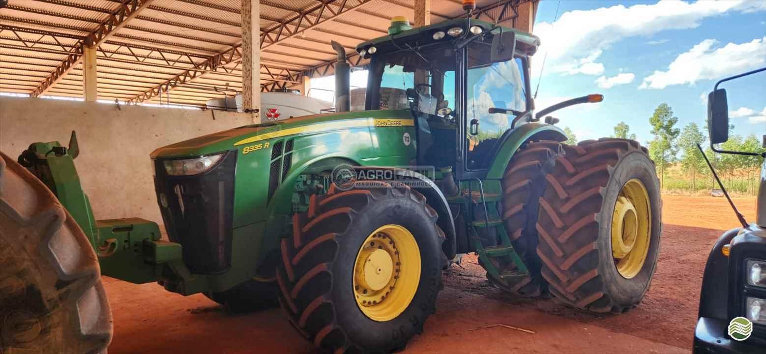 JOHN DEERE 8335