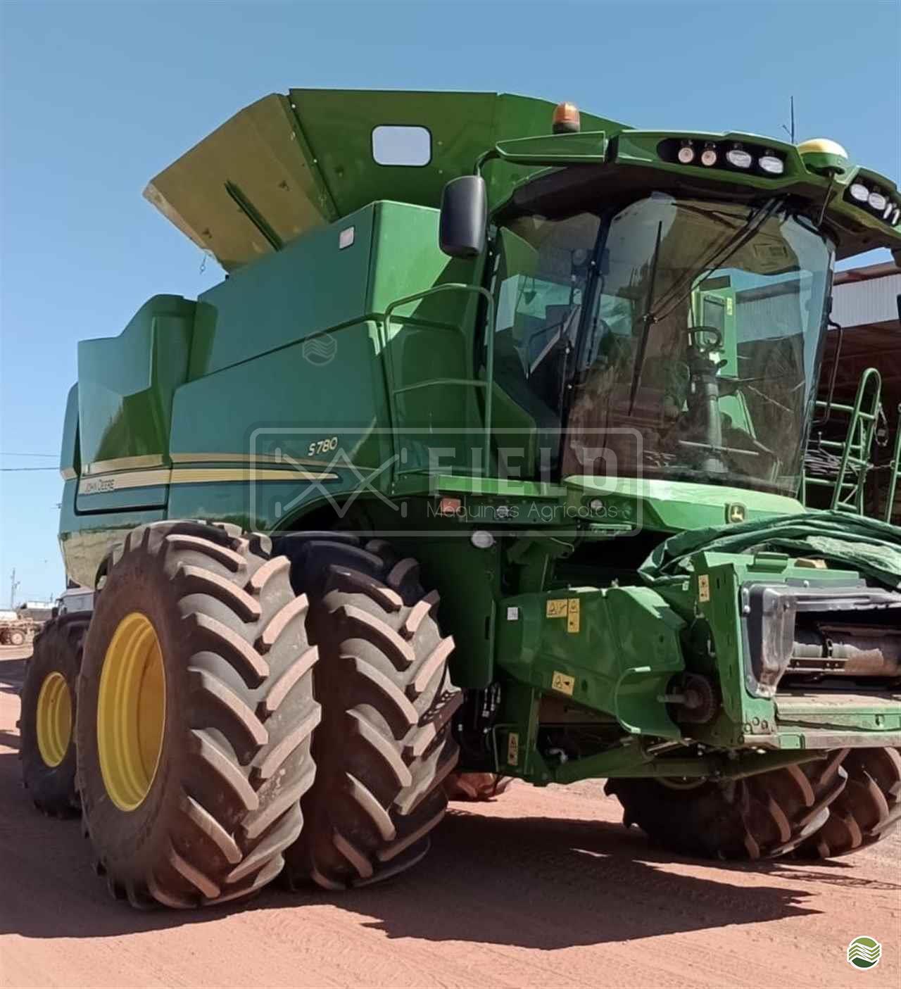 JOHN DEERE S780