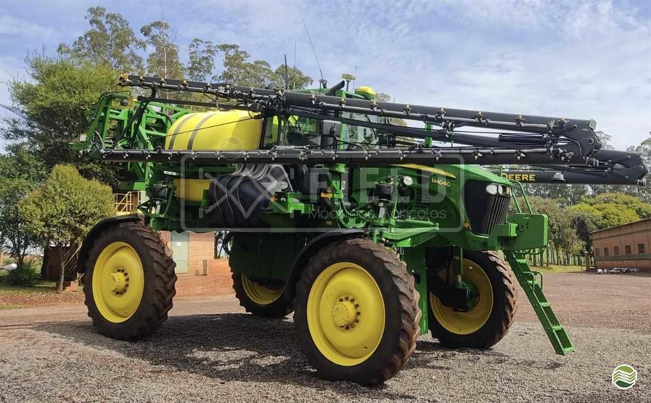 JOHN DEERE M4040